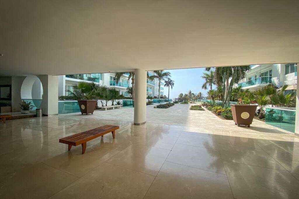En Morros Frente A La Playa Apartment *